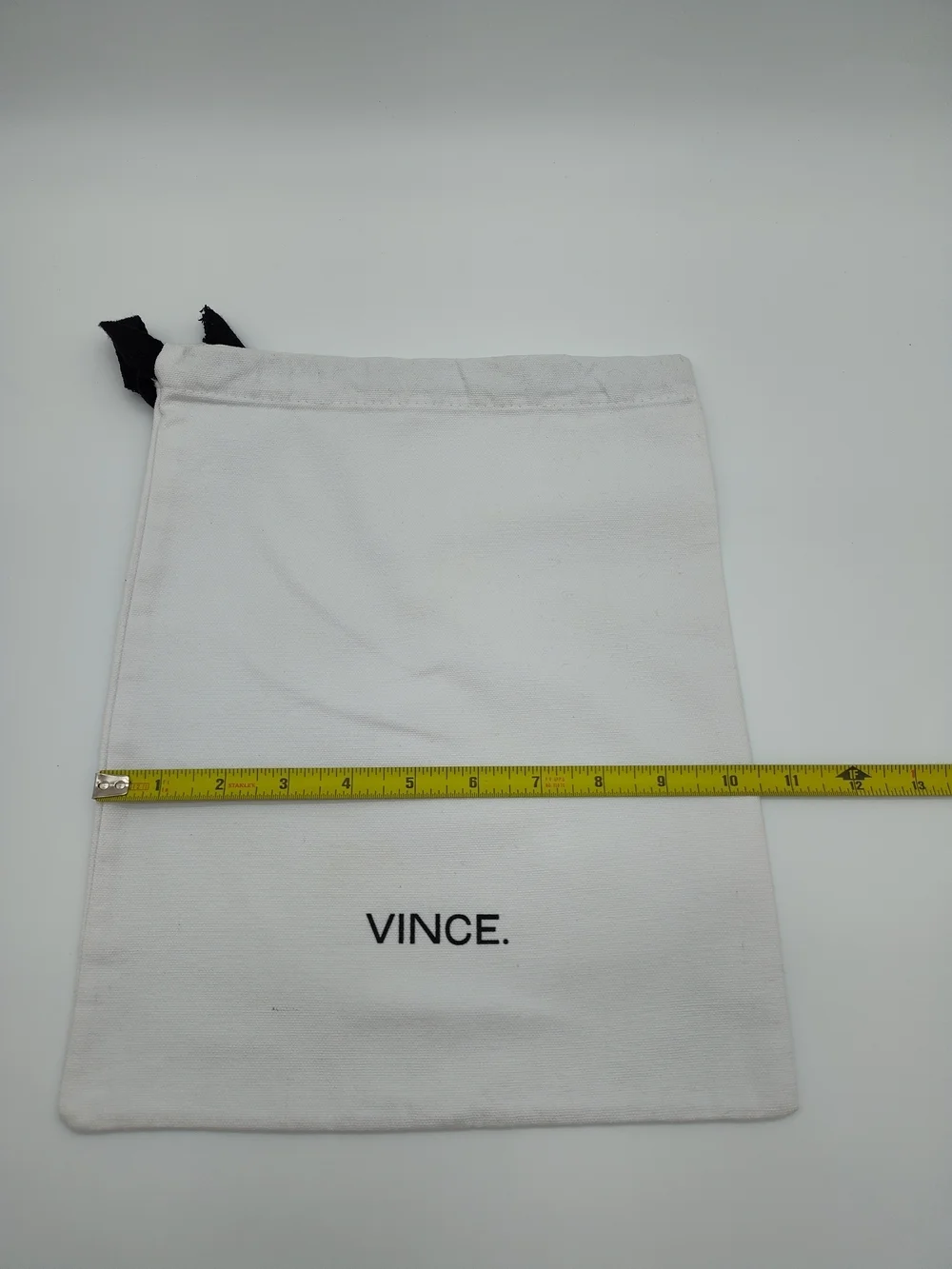 VINCE. Dust Bag 13x10.5 Cream Drawstring Storage Shoe Travel Organizer Pouch EUC